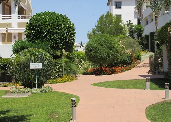 Cortijo Del Mar * 埃斯特波纳