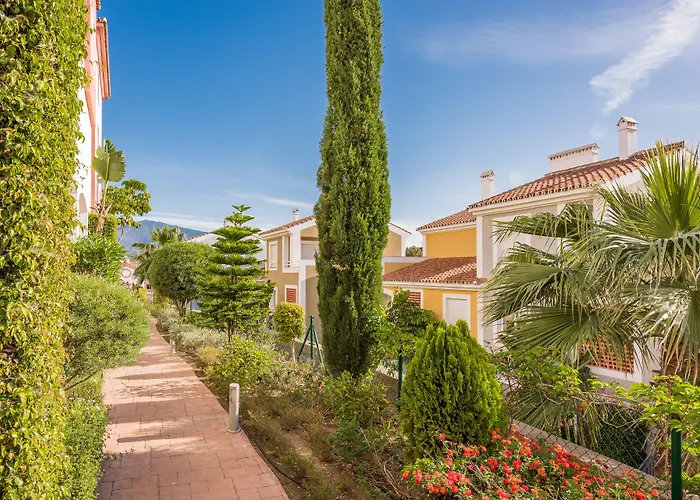 Cortijo Del Mar 公寓