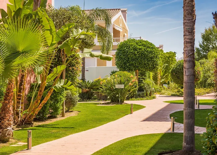 Cortijo Del Mar 公寓 *